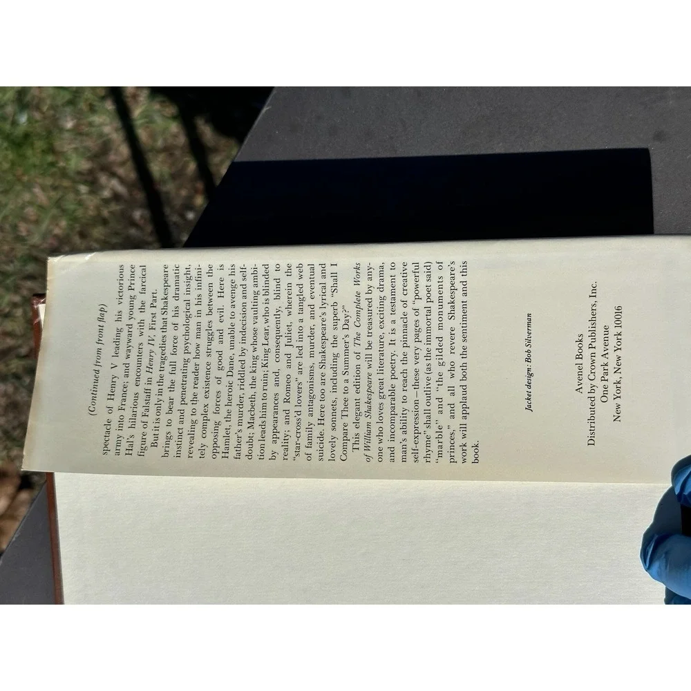 Vintage The‎ Complete Works of William Shakespeare Illustrated Hardcover Book